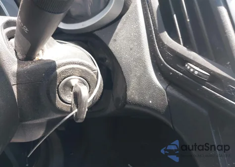 2011 Chevrolet Equinox 1Lt из США, поврежденный, VIN 2CNALDEC2B6293640